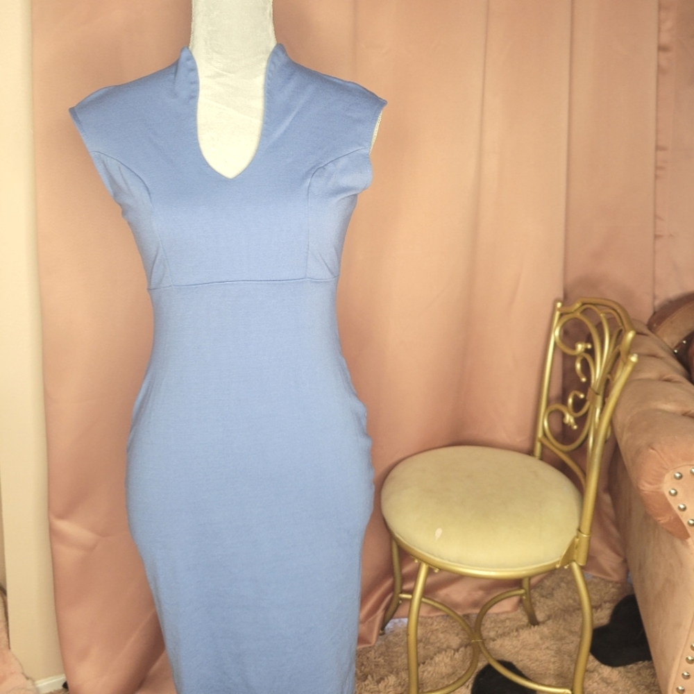 Light Blue Sleeveless Midi Dress